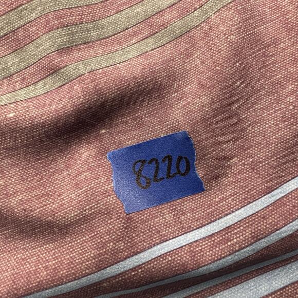 Travis Mathew Shorts Adult Size 42 Striped Boardshorts Active Casual Men's - Picture 14 of 14